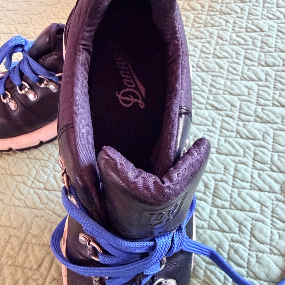 Danner Black Leather Boots with Blue Laces - Picture 4 of 6